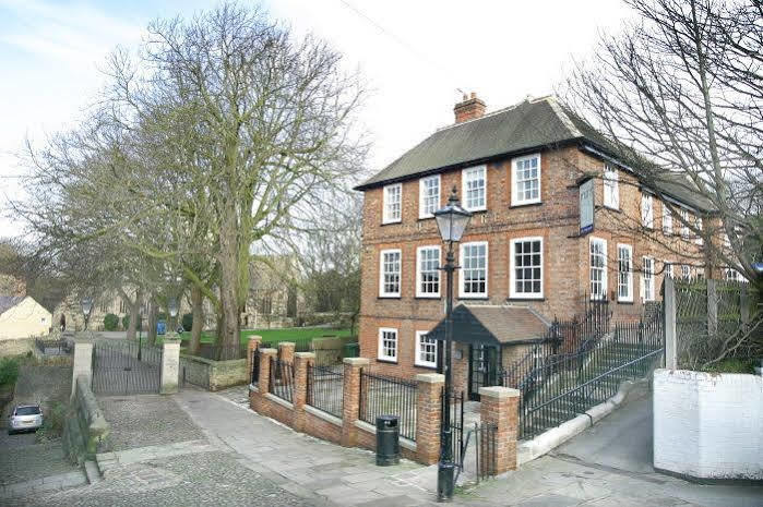 The Mitre Inn Knaresborough Dış mekan fotoğraf