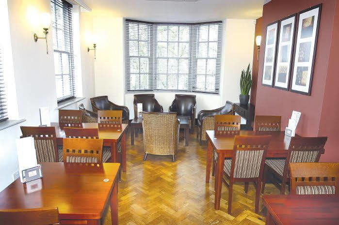The Mitre Inn Knaresborough Dış mekan fotoğraf