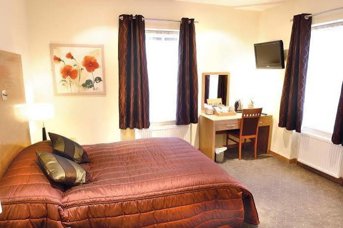 The Mitre Inn Knaresborough Dış mekan fotoğraf