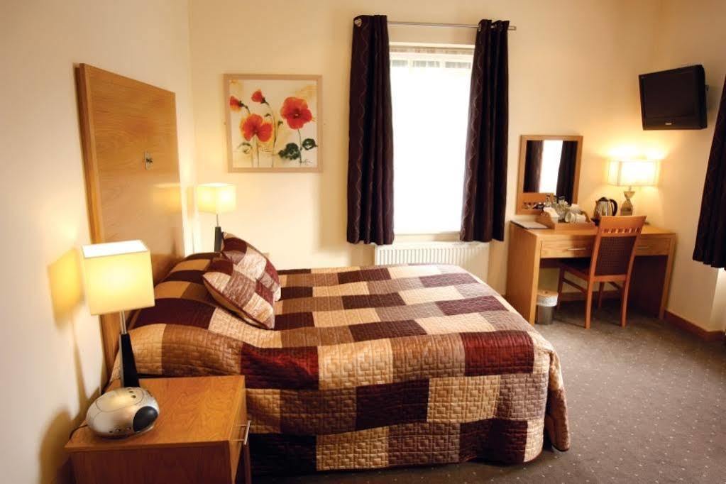 The Mitre Inn Knaresborough Dış mekan fotoğraf